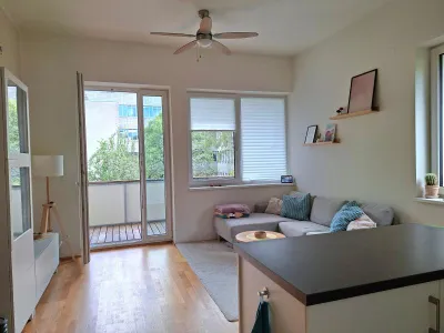 2-Zimmer-Wohnung mieten in Linz – 50,33 m², € 840 – Bild 2 von 7