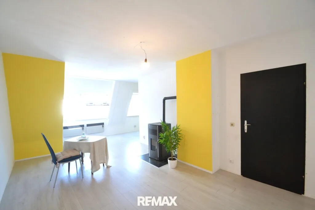 Zentrale Wohnung mit Tiefgaragenplatz in Pöchlarn - Ansicht 2