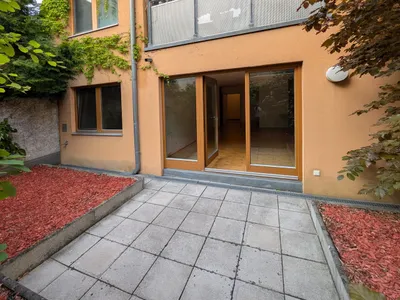 RUHIG GELEGENE GARTENWOHNUNG MIT SCHÖNER WOHNATMOSPHÄRE – Bild 3