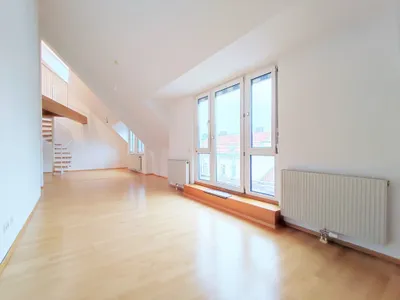 3-Zimmer Wohnung im Dachgeschoss mit Terrasse! Nähe Bahnhof Liesing! – Bild 2
