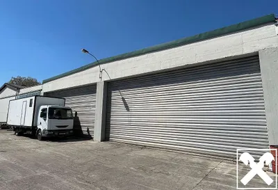 Immobilie mieten in Wels-Land – 400 m², € 2.400 – Bild 3 von 4