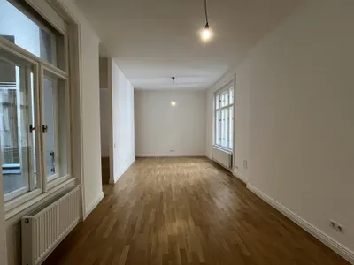 Hofseitige 1,5-Zimmer-Altbauwohnung nahe Graben - 1010 Wien – Bild 2