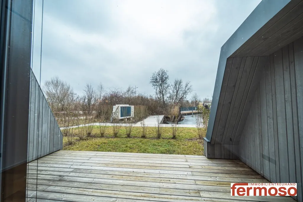 Charmante Gartenwohnung mit 2 Zimmern - ca. 62,12 m² Wohnfläche & 21,00 m² Garten PROVISIONSFREI – pohled 3
