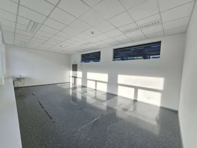 1-Zimmer-Gewerbeimmobilie mieten in Bruck-Mürzzuschlag – 43 m², € 486 – Bild 4 von 10