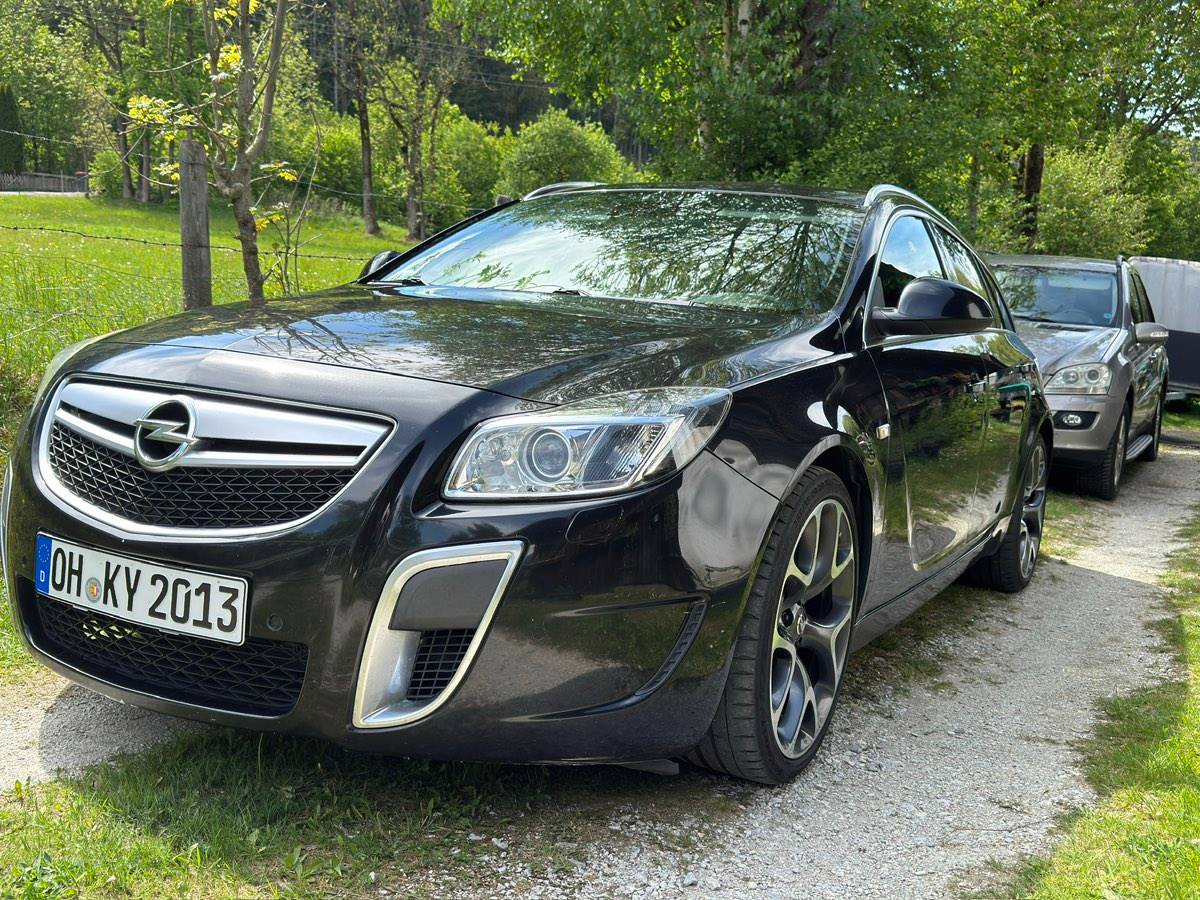 Opel Insignia V6, 2,8L , OPC 325PS