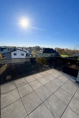 Luxury Living! Penthouse mit knapp 30qm Dachterrasse! Skyline und Kahlenberg Blick! Garage! U2! – Bild 3