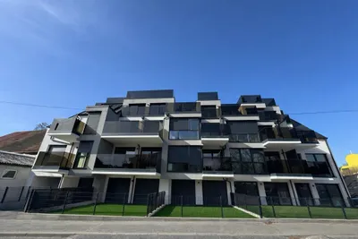 Luxury Living! Penthouse mit knapp 30qm Dachterrasse! Skyline und Kahlenberg Blick! Garage! U2!