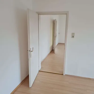 Wohnung mieten in Vöcklabruck – 82 m², € 800 – Bild 3 von 5