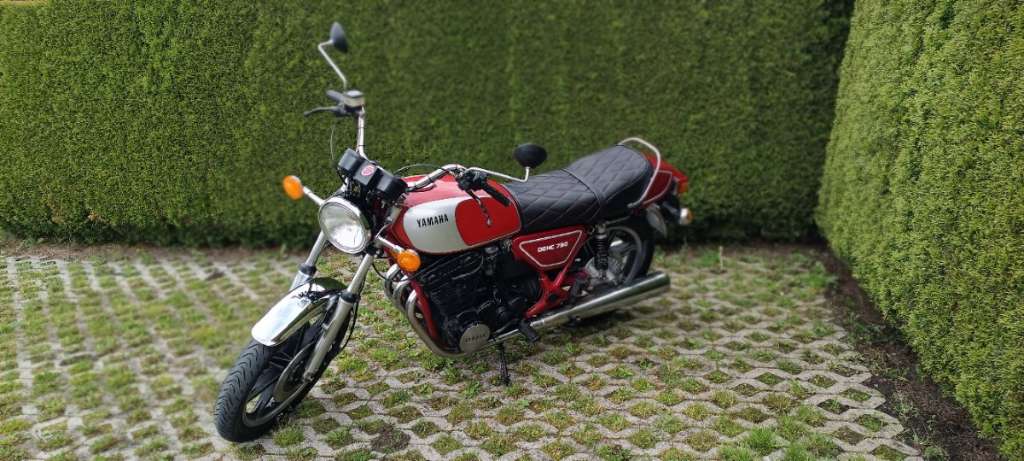 Yamaha XS 750 Tourer