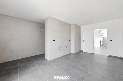 8-Zimmer-Haus kaufen in Hollabrunn – 326 m², € 798.000 – Bild 5 von 20