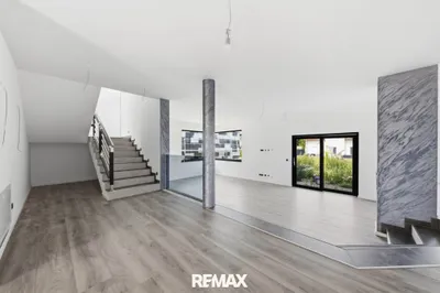 8-Zimmer-Haus kaufen in Hollabrunn – 326 m², € 798.000 – Bild 2 von 20