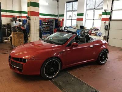 Alfa Romeo Spider 2,4 Exclusive JTDM