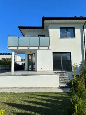 6-Zimmer-Haus mieten in Mödling – 147 m², € 2.489 – Bild 1 von 30