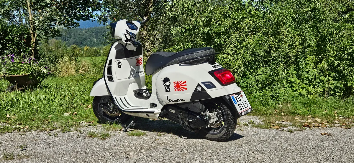 Vespa GTS