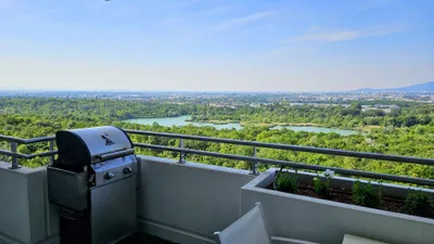 (reserviert) HOCHwertige 3-Zimmer-Neubauwohnung mit Balkon, Klimaanlage, Dachpool, Sauna & Fitnessraum, unverbauter Parkblick direkt beim Wienerberg, Biotope City - PROVISIONSFREI – Bild 2