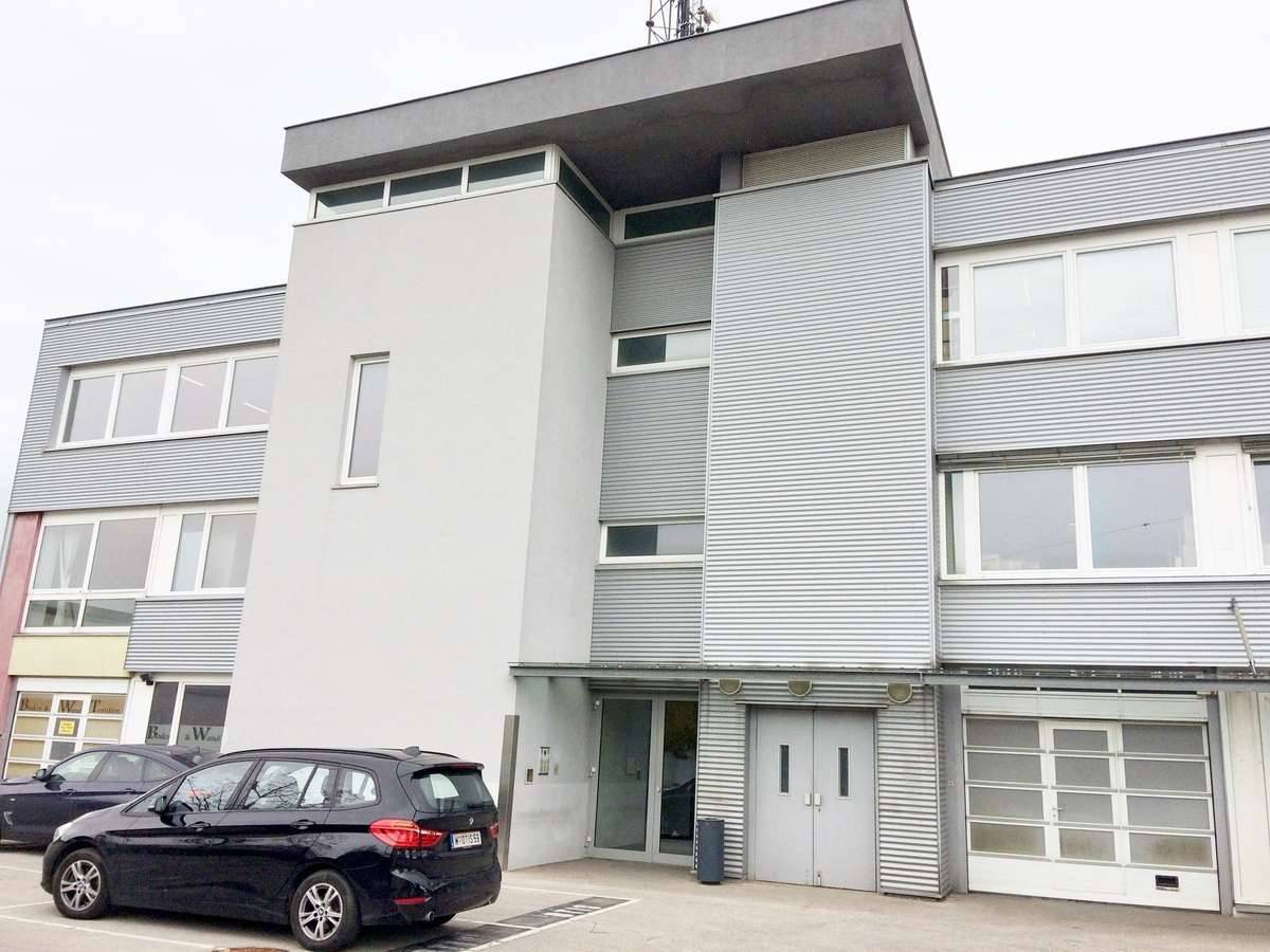 Vielseitiges Bürogebäude in Inzersdorf - Bild 2