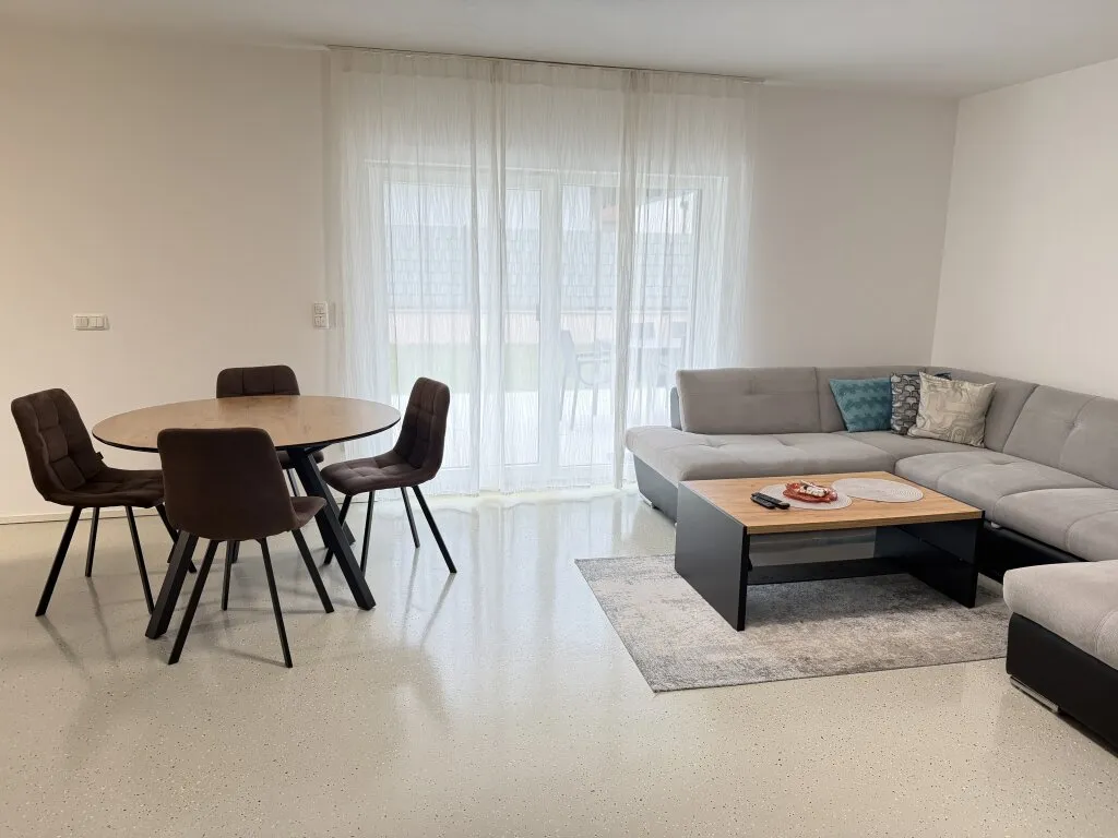 Modernes Ein- bis Zweifamilienhaus - Widok 2
