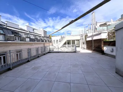 Klimatisierte 5-Zimmerwohnung mit 72 m² Terrasse am Kohlmarkt / Air conditioned 5-room flat with 72 m² terrace on Kohlmarkt – Bild 3