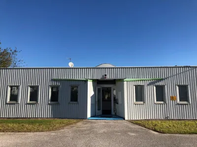 Gewerbeimmobilie mieten in Mistelbach – 600 m², € 3.100 – Bild 1 von 4