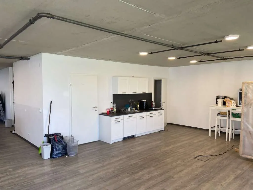 Geschäftslokal / Büro / Schauraum direkt an der Murpromenade - VERMIETET - Ansicht 2