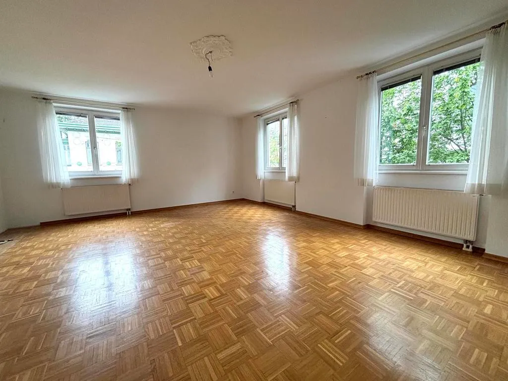 Sonnig Grünruhelage: 5-Zimmer-Familiendomizil in Untersievering mit Veranda - Ansicht 3