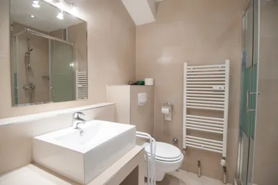 Fully furnished apartment in central Vienna, next to metro U4 Pilgramgasse – Bild 2