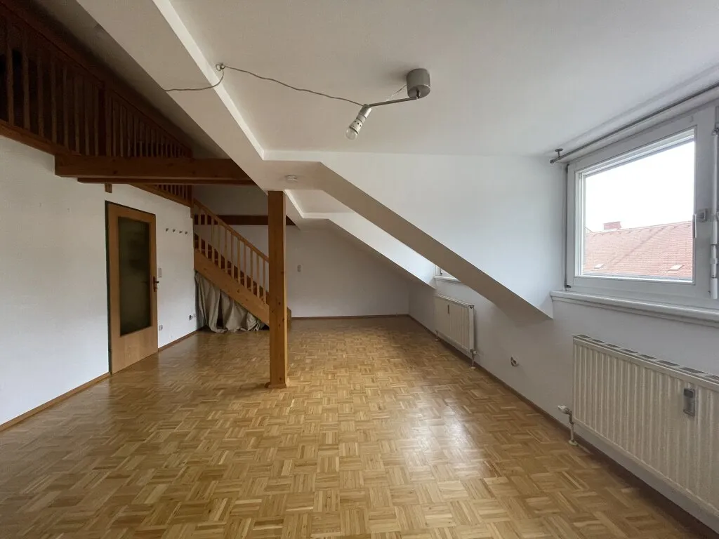 Charmante Galeriewohnung in Top-Lage am Stadtpark! - Ansicht 2