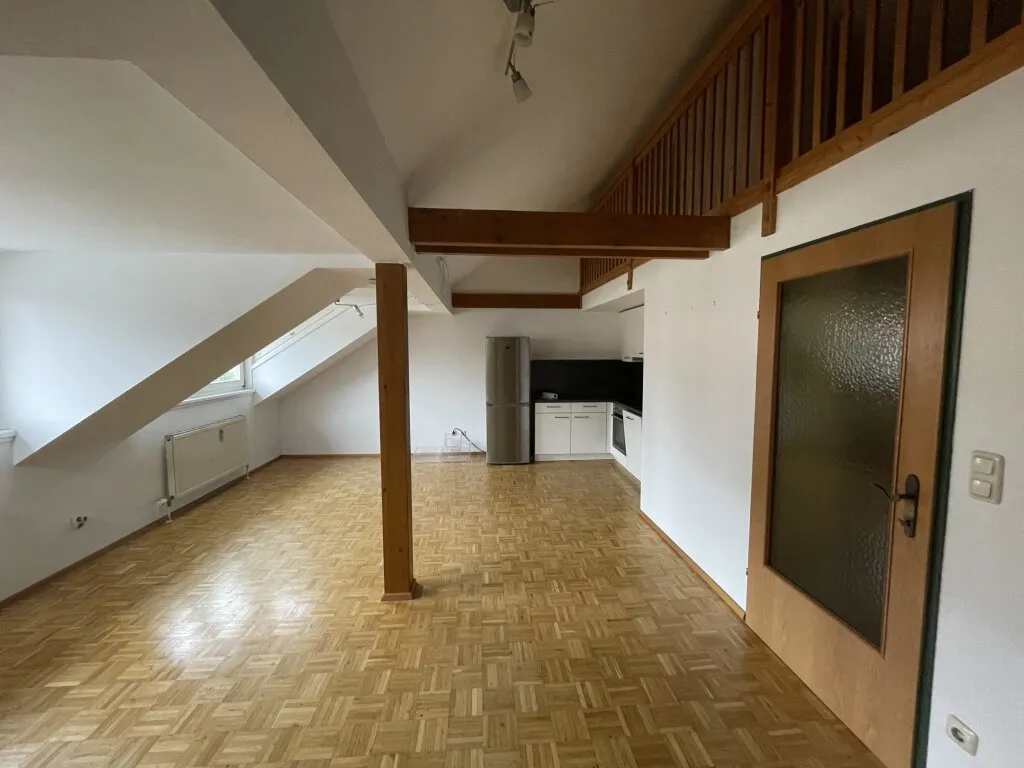 Charmante Galeriewohnung in Top-Lage am Stadtpark! - Ansicht 3