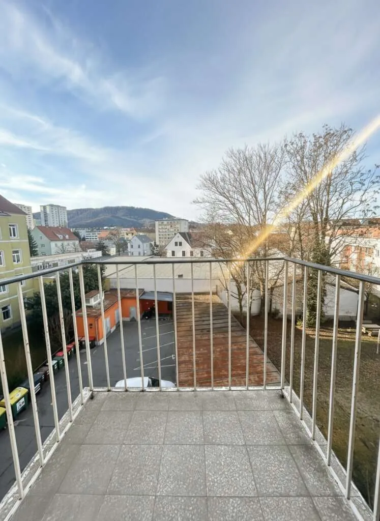 WOW I RENOVIERT I BALKON I NÄHE LENDPLATZ I BADEWANNE I MODERNER SCHNITT I HAUSTIERE ERLAUBT I RUHIGE LAGE I PROJEKT WOHNEN – pohled 2