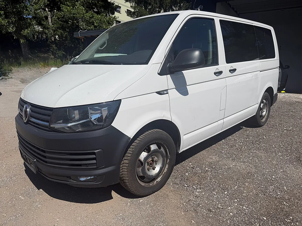 VW Caravelle