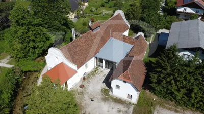 7-Zimmer-Haus kaufen in Kirchdorf an der Krems – 400 m², € 555.000 – Bild 1 von 32