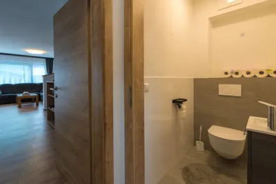 Haus kaufen in Gmunden – 114 m², € 480.000 – Bild 2 von 15