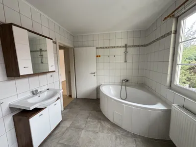 4-Zimmer-Haus mieten in Wien – 160 m², € 2.350 – Bild 7 von 28