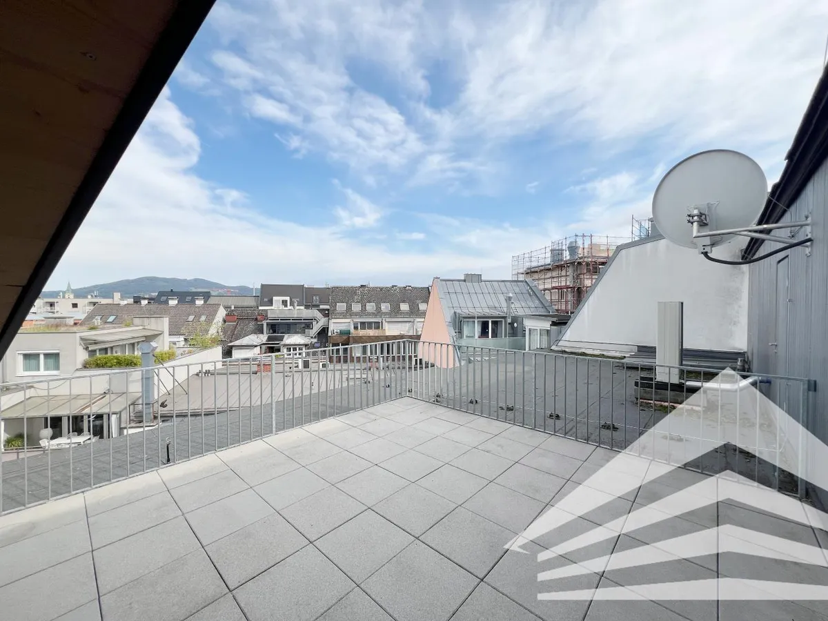 Sensationelle Maisonette-Innenstadtwohnung nahe dem Volksgarten und Musiktheater! – pohled 2