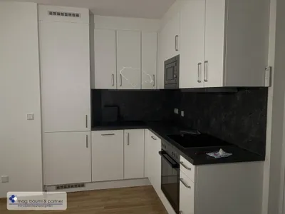 2 Zimmer - modern möbliert mit Balkon , Warmwasser und Heizung inkludiert. – Bild 2