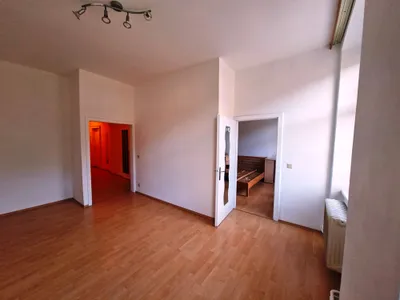 3-Zimmer-Wohnung mieten in Neunkirchen – 65 m², € 665 – Bild 4 von 7