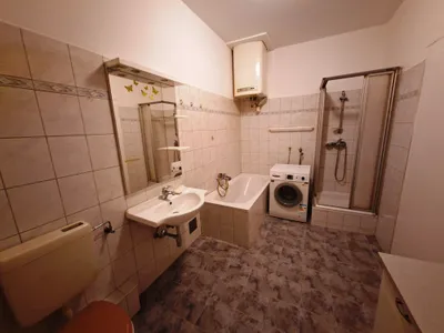 3-Zimmer-Wohnung mieten in Neunkirchen – 65 m², € 665 – Bild 7 von 7