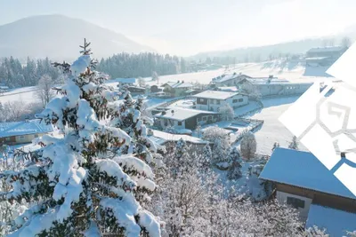Grundstück kaufen in Kitzbühel – 1 100 m², € 2.200.000 – Bild 1 von 24