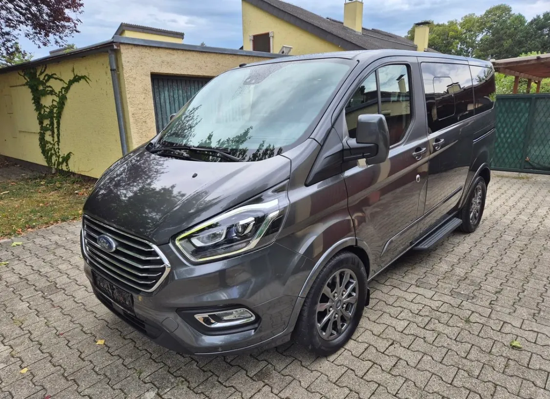 Ford Tourneo