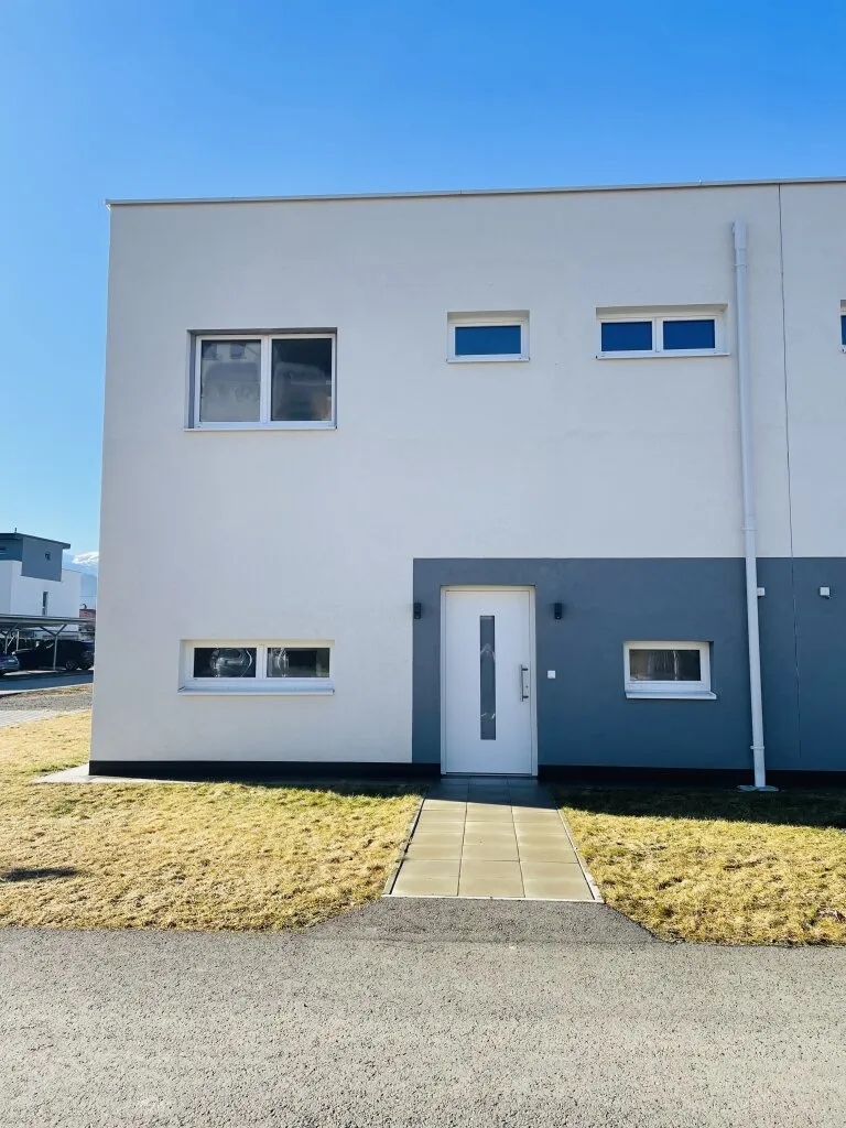 Knittelfeld - Landschach: Modernes Eck-Reihenhaus in familienfreundlicher Lage - Haus 1 - Ansicht 3