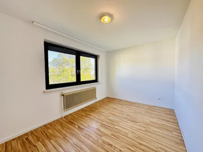 Wohnung kaufen in Neunkirchen – 82 m², € 169.000 – Bild 2 von 18