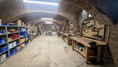 Gewerbeimmobilie mieten in Wien – 96 m², € 547 – Bild 1 von 6