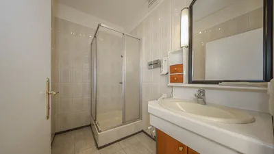 6-Zimmer-Wohnung kaufen in Gmunden – 159,62 m², € 1.080.000 – Bild 29 von 36