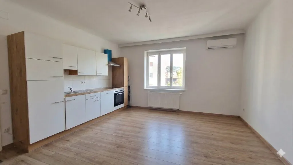 Gepflegtes 3-Zimmer-Raumwunder in absoluter Ruhelage von Favoriten! - Ansicht 2
