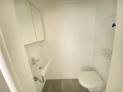 Gewerbeimmobilie mieten in Mödling – 69 m², € 940 – Bild 11 von 13