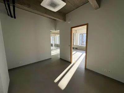 Gewerbeimmobilie mieten in Wien – 561 m², € 15 – Bild 2 von 13