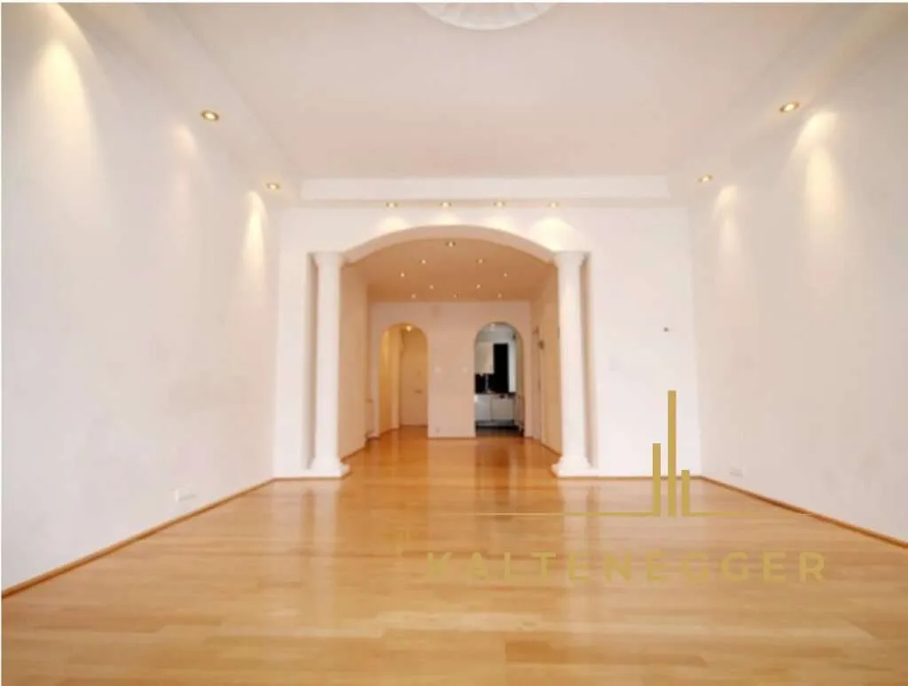 Helle 3-Zimmer-Wohnung mit Lift im Herzen der Innenstadt - Ansicht 2