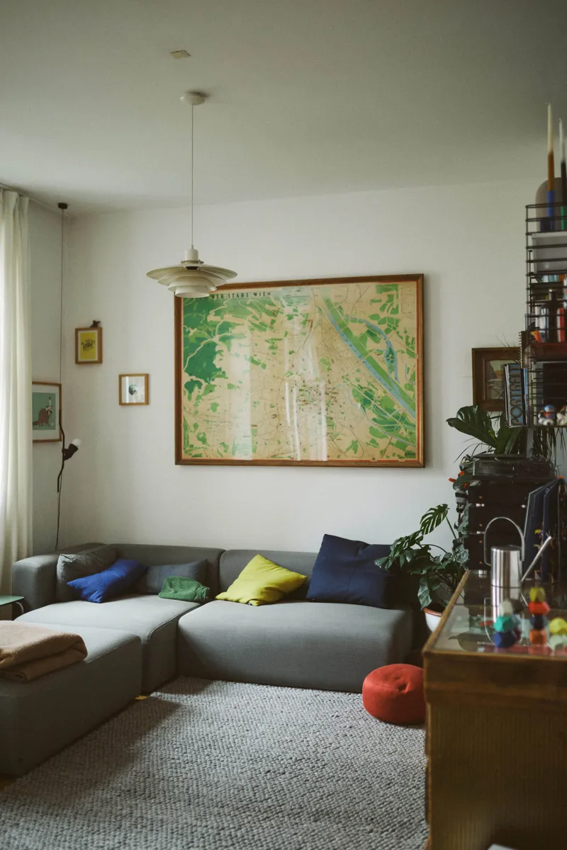 Möblierte Altbauwohnung mit Südbalkon nahe U3/ Westbahnhof - Sommermiete – pohled 2