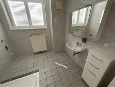3-Zimmer-Wohnung mieten in Bruck-Mürzzuschlag – 90 m², € 1.104 – Bild 2 von 12
