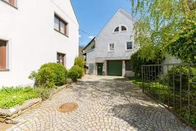 Haus kaufen in Neunkirchen – 420 m², € 449.000 – Bild 9 von 22